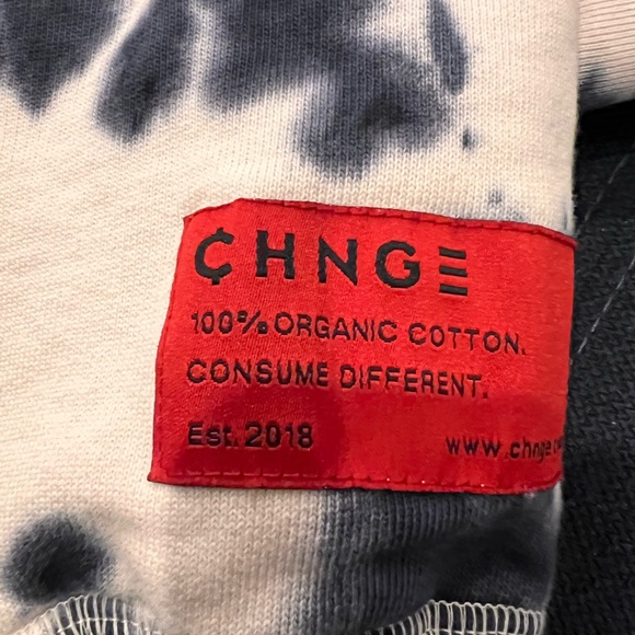 CHNGE Cookies and Cream Sweatshirt - Picture 4 of 5